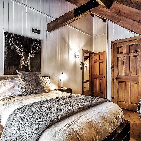 Le Mont-Tremblant 1 Villa Lac Superieur Bagian luar foto